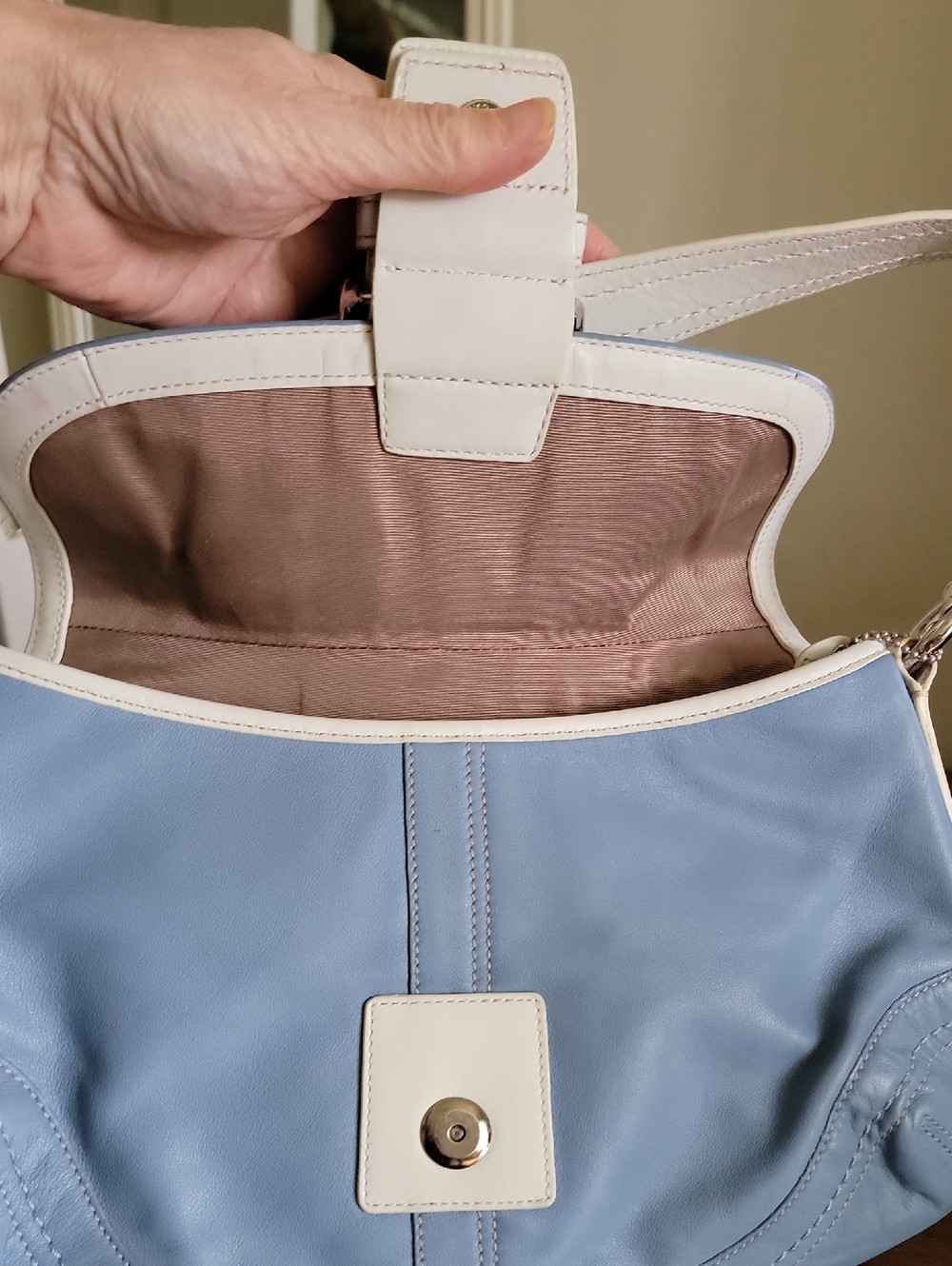 Coach Light Blue and Cream Shoulder Bag - Classic Curved Silhouette - Picture 10 of 14